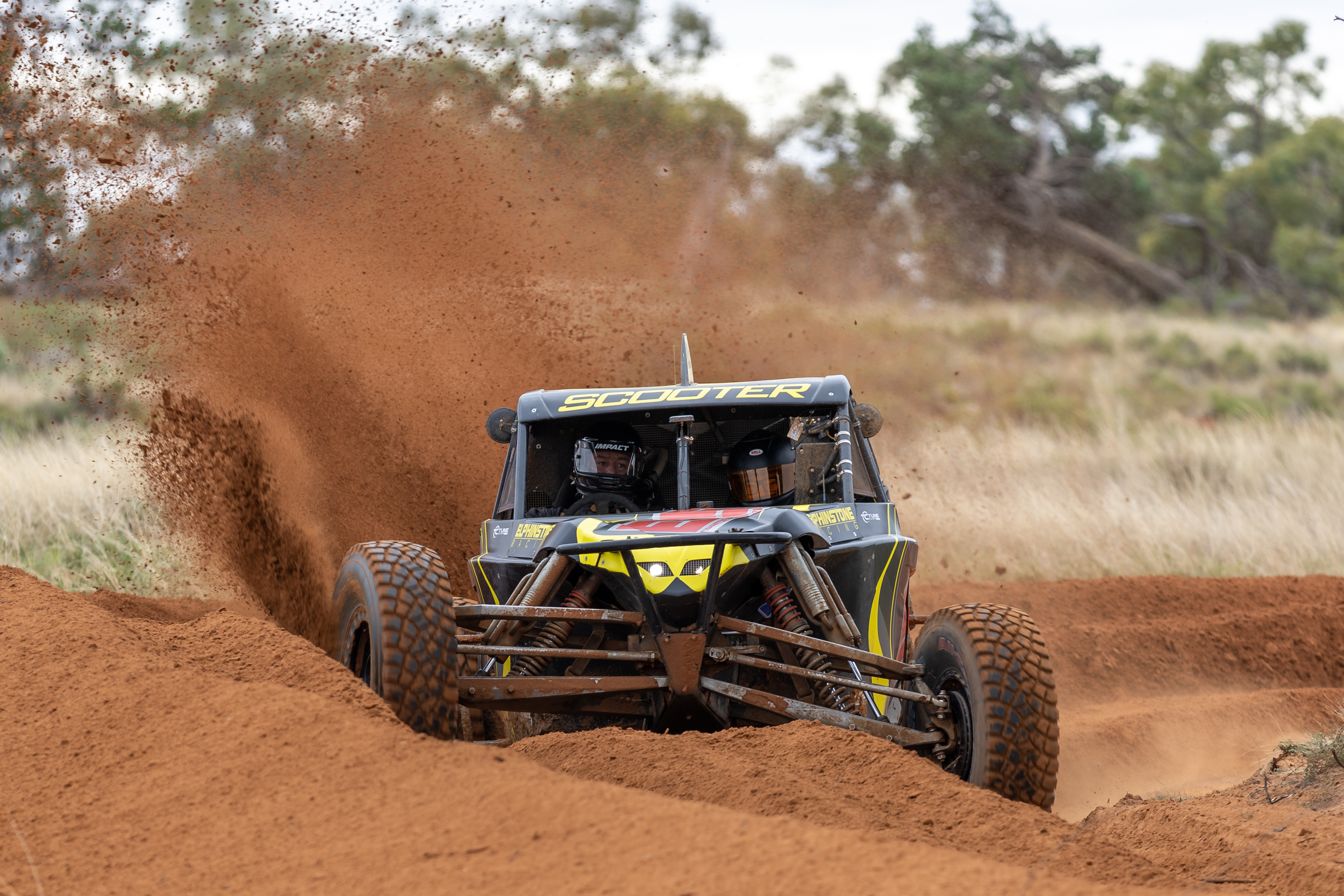 220508-elphinstone 220508-elphinstone