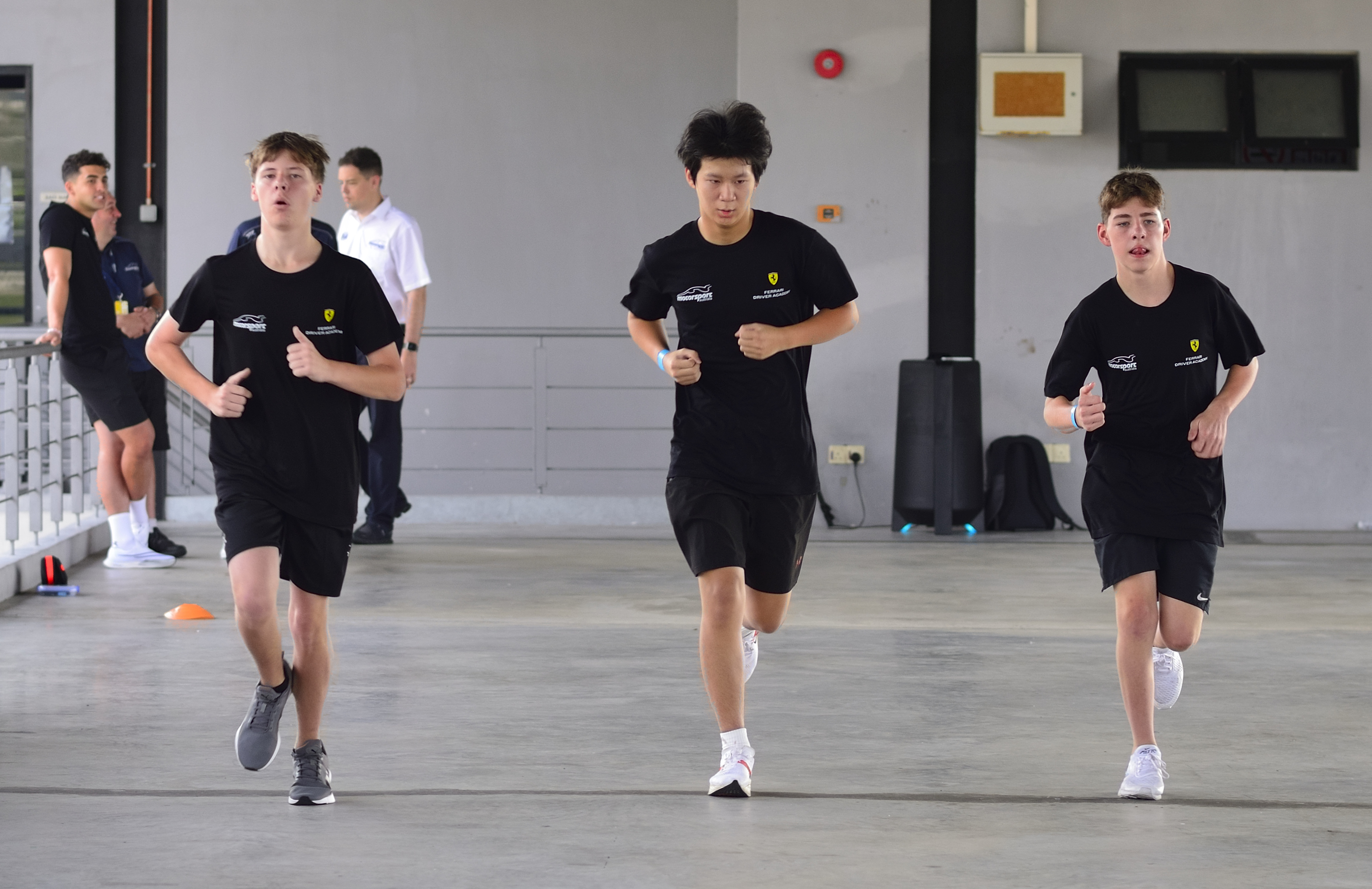 FDA_D6M4425_0890-J_01 FDA_D6M4425_0890-J_01