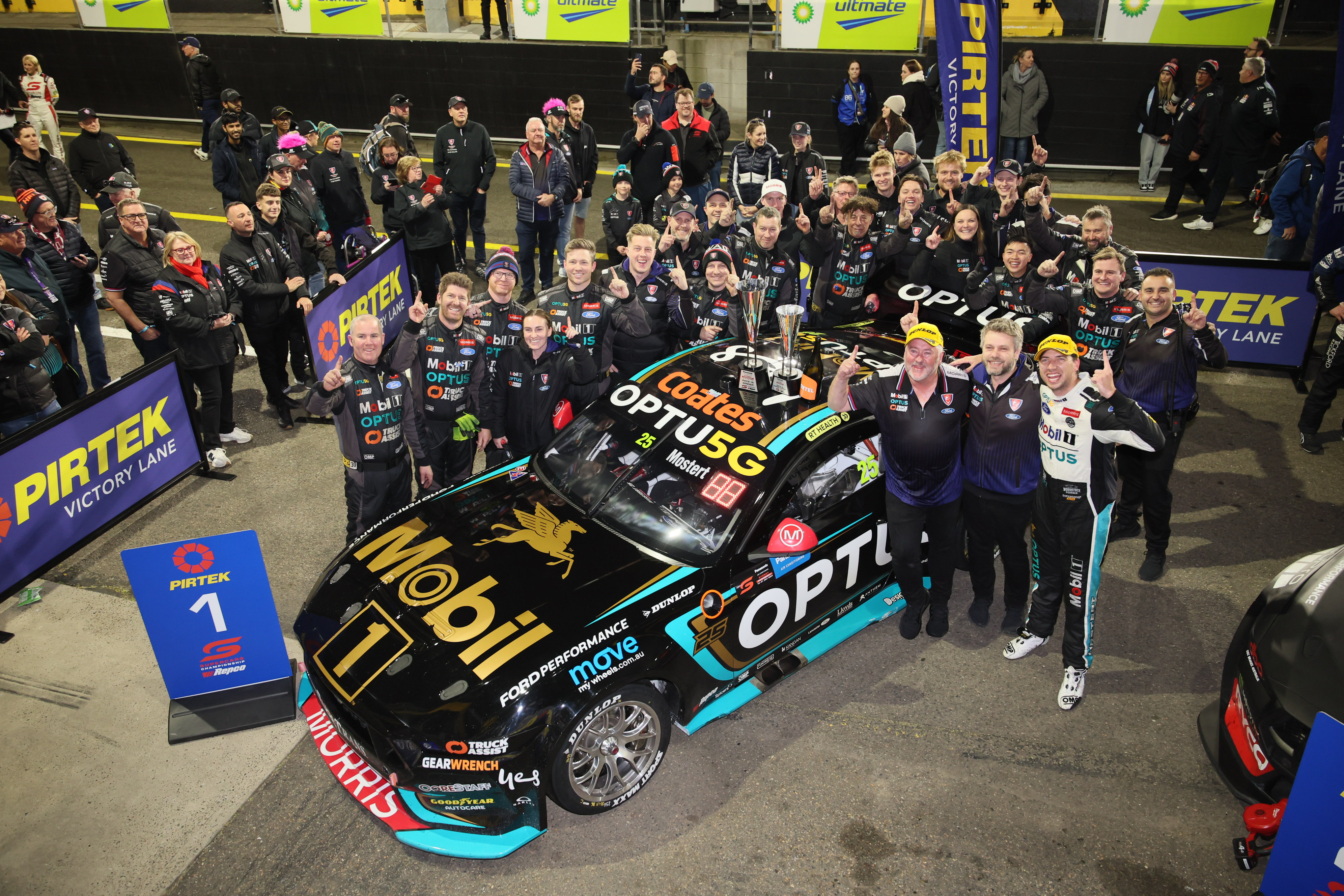 SupercarsRace162_21724 SupercarsRace162_21724